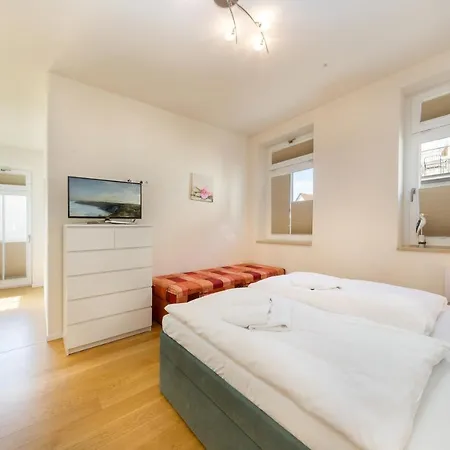 Seeblick Nr 6 * Binz